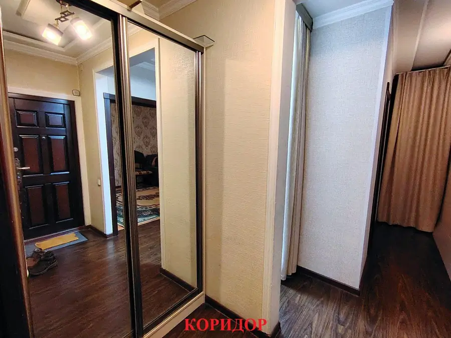 Сдается 2-комнатная квартира − 62 м²