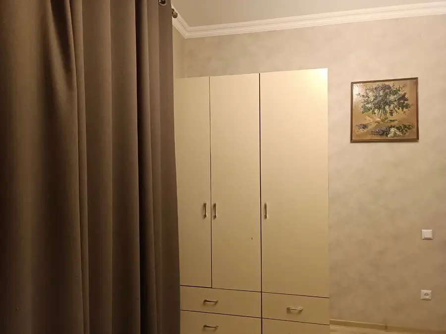 Сдается 1-комнатная квартира − 30 м²