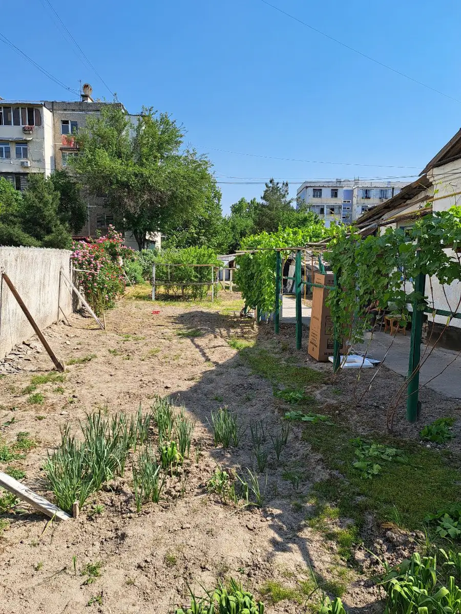 Продается участок − 8 сот.
