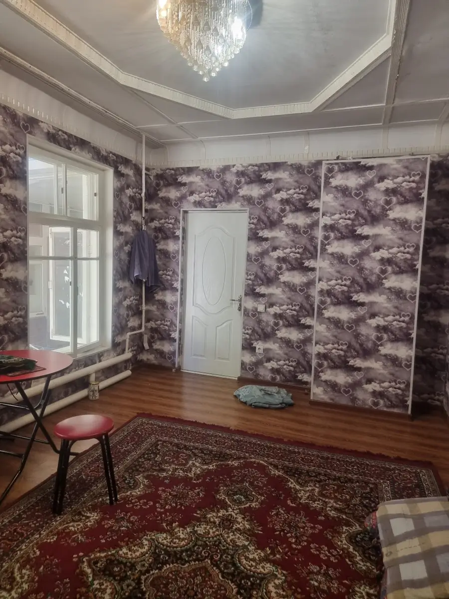 3 xonali kvartira − 150 m², 1/1 qavat