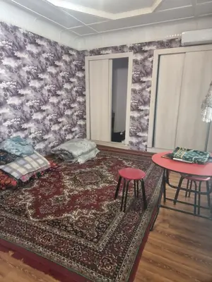 Сдается 3-комнатная квартира − 150 м²
