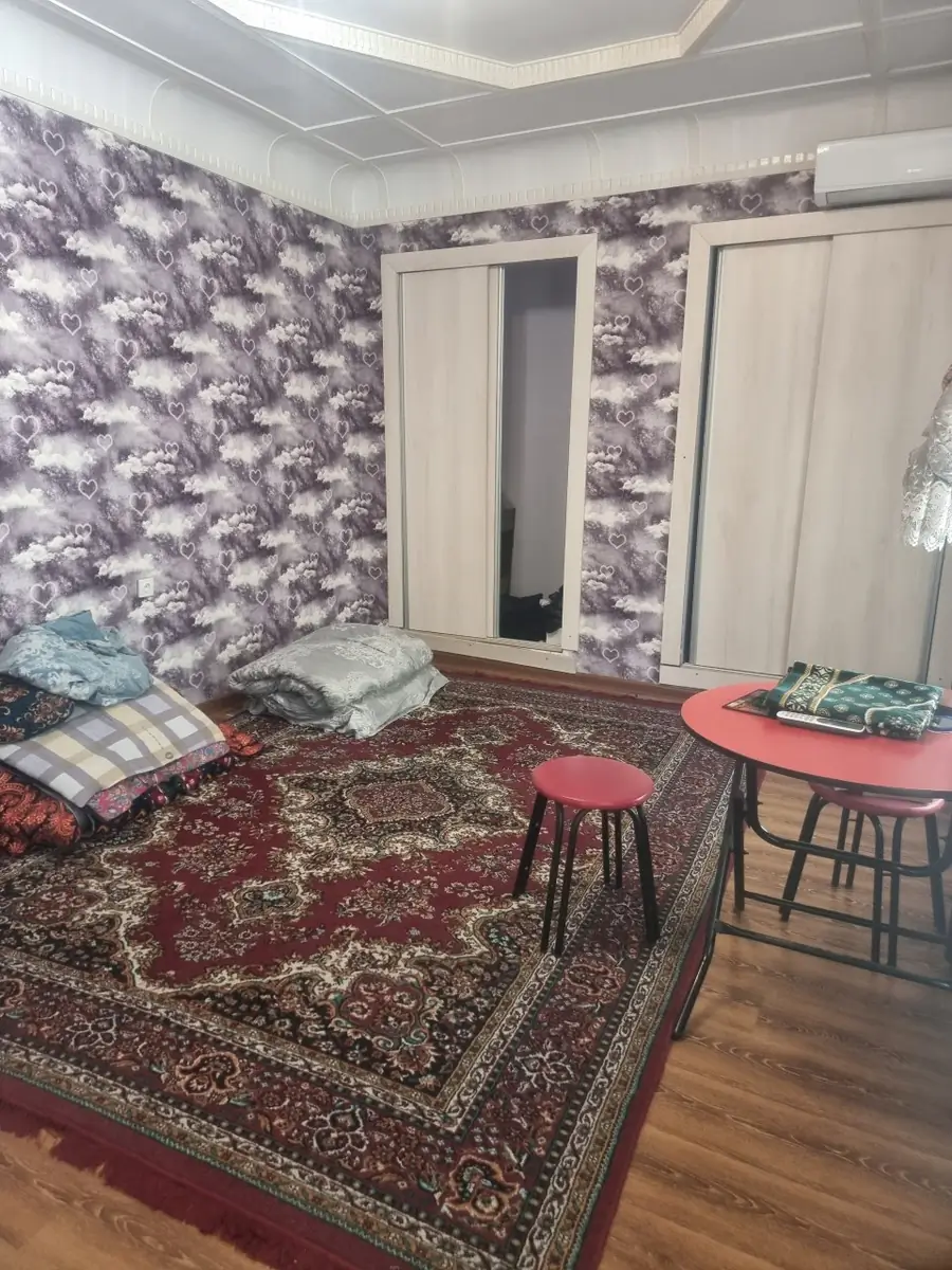 Сдается 3-комнатная квартира − 150 м²