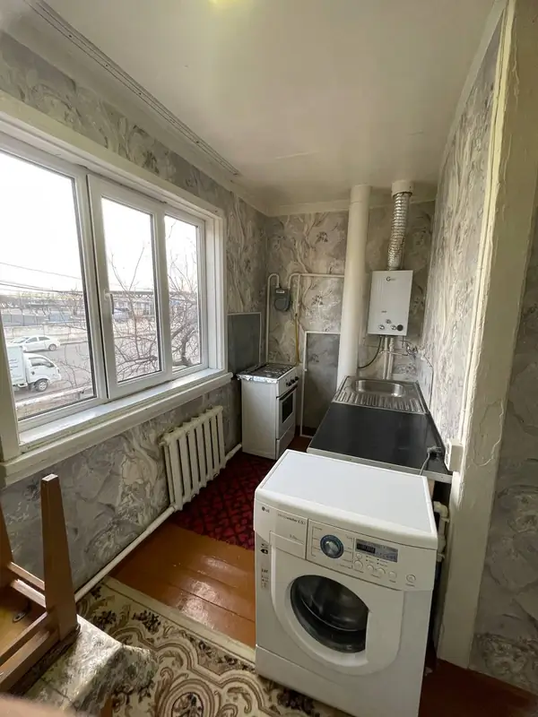 1-комнатная квартира − 35 м², 2/2 этаж