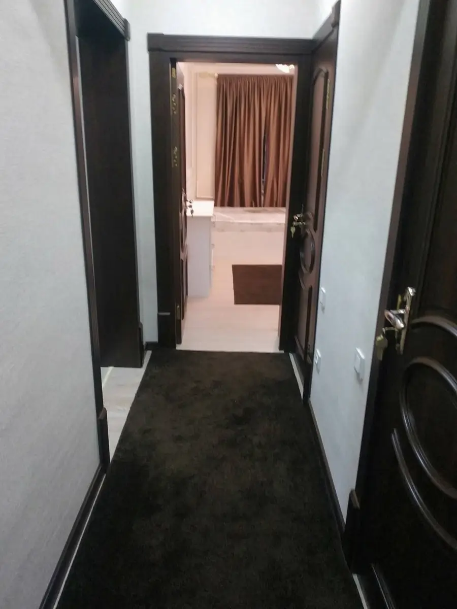 2-комнатная квартира − 67 м², 4/9 этаж