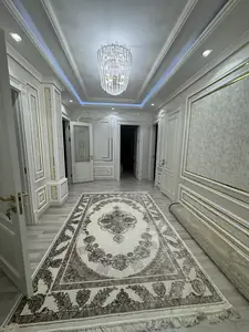 Сдается 3-комнатная квартира − 80.2 м²