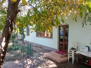 1 qavatli uy sotiladi − 400 m²