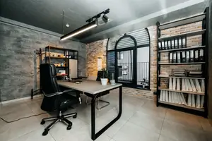 Ijaraga ofis − 200 m²