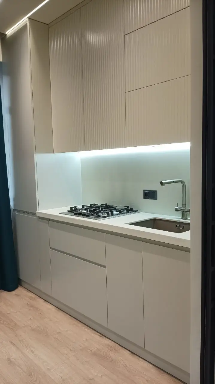 2 xonali kvartira sotiladi − 53 m²