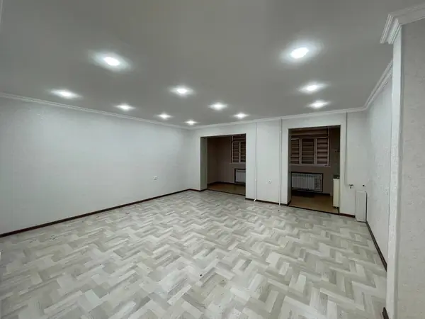 Ofis − 80 m², 1/5 qavat