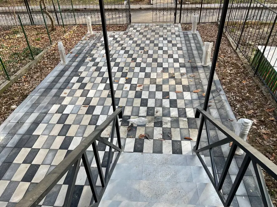 Ofis sotiladi − 80 m²