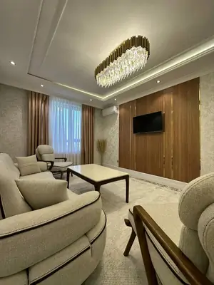 Продается 2-комнатная квартира − 70 м²