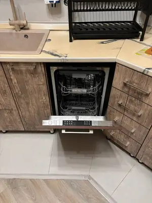 Сдается 3-комнатная квартира − 115 м²
