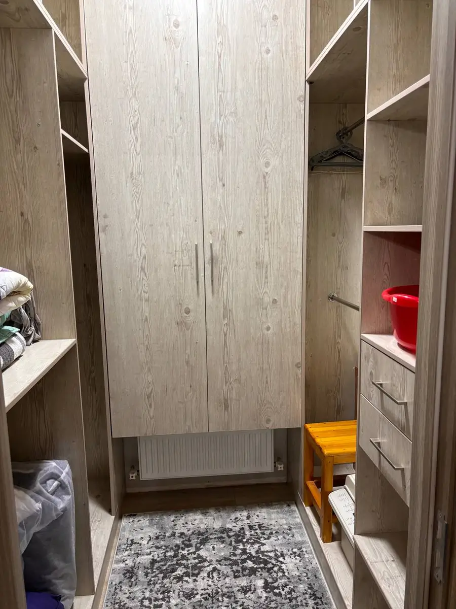 Сдается 3-комнатная квартира − 115 м²