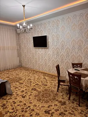 Сдается 3-комнатная квартира − 115 м²