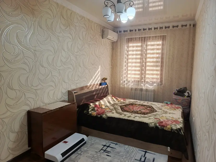 2 xonali kvartira sotiladi − 45.6 m²