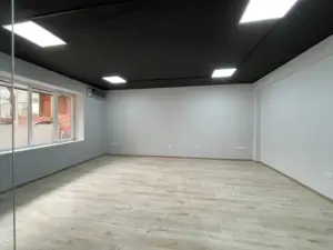 Продается офис − 490 м²