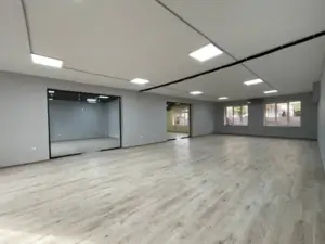 Продается офис − 490 м²