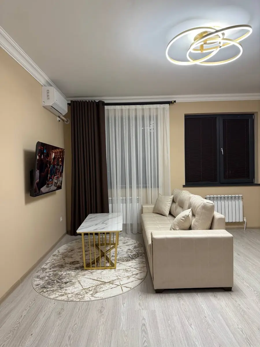 Sutkabay 3 xonali kvartira − 80 m²