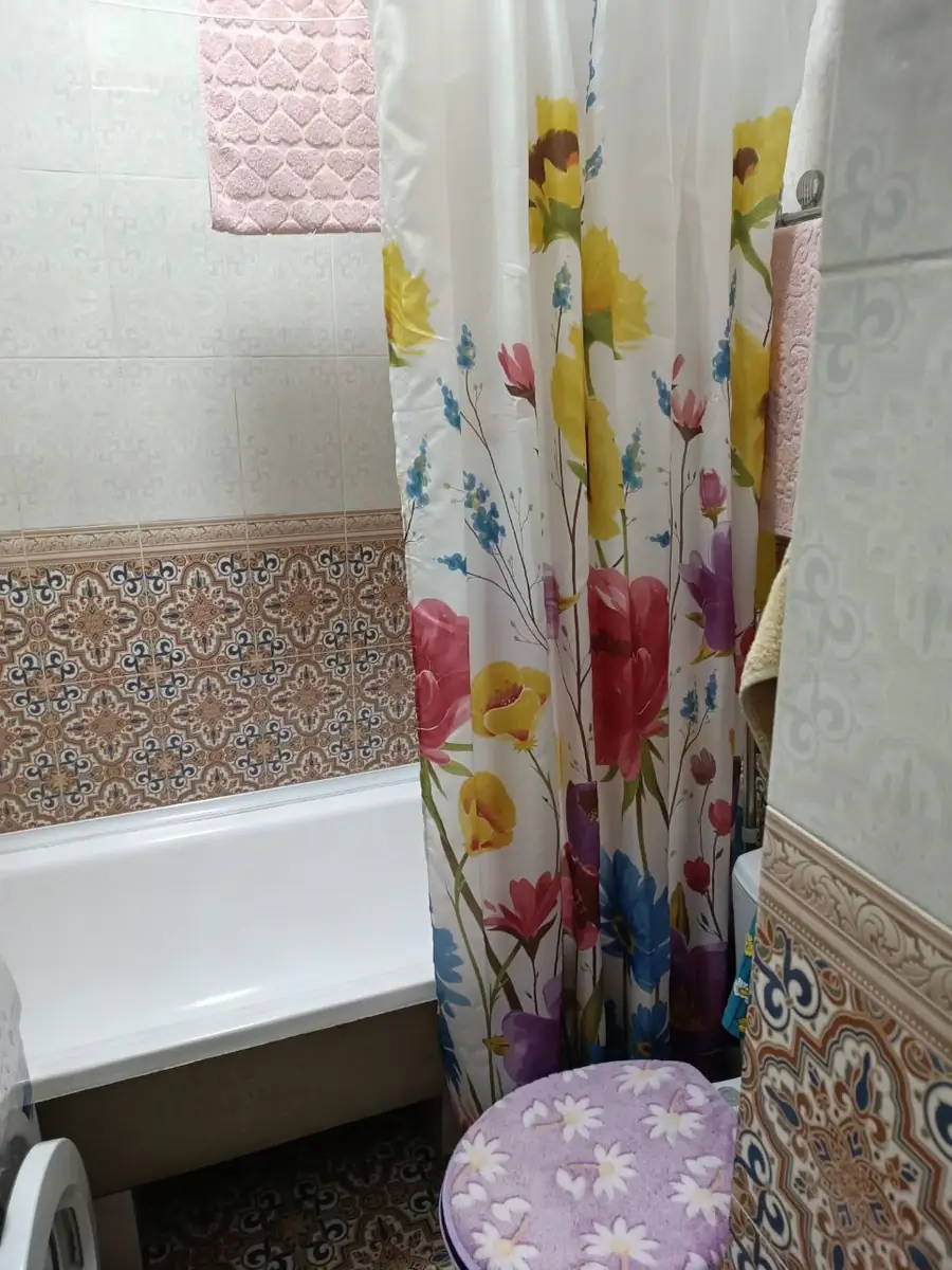 1 xonali kvartira sotiladi − 25 m²