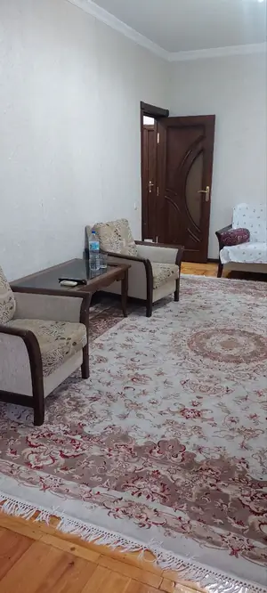 Ijaraga 3 xonali kvartira − 100 m²