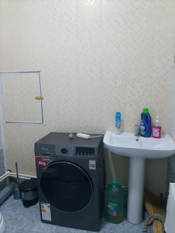 Посуточно 1-комнатная квартира − 40.9 м²
