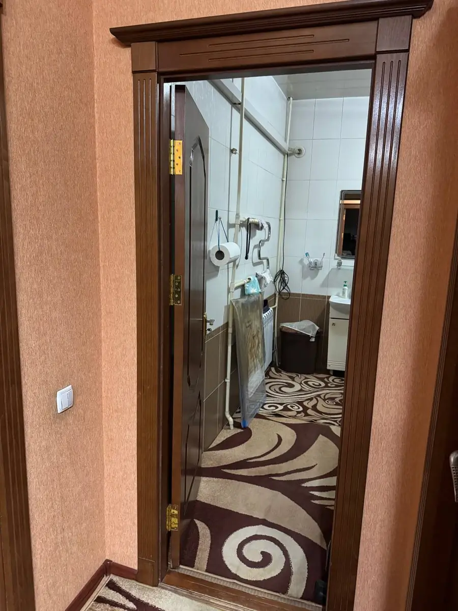 Сдается 3-комнатная квартира − 108 м²
