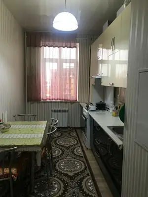 Сдается 3-комнатная квартира − 115 м²