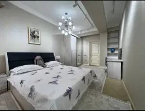 3 xonali kvartira − 175 m², 5/6 qavat