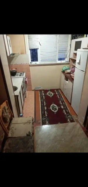 2-комнатная квартира − 58 м², 2/4 этаж