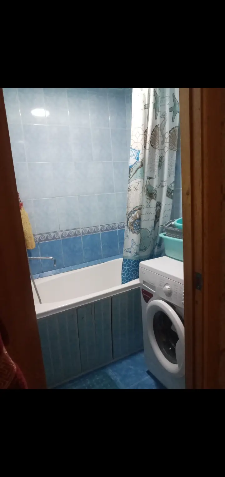 2-комнатная квартира − 58 м², 2/4 этаж