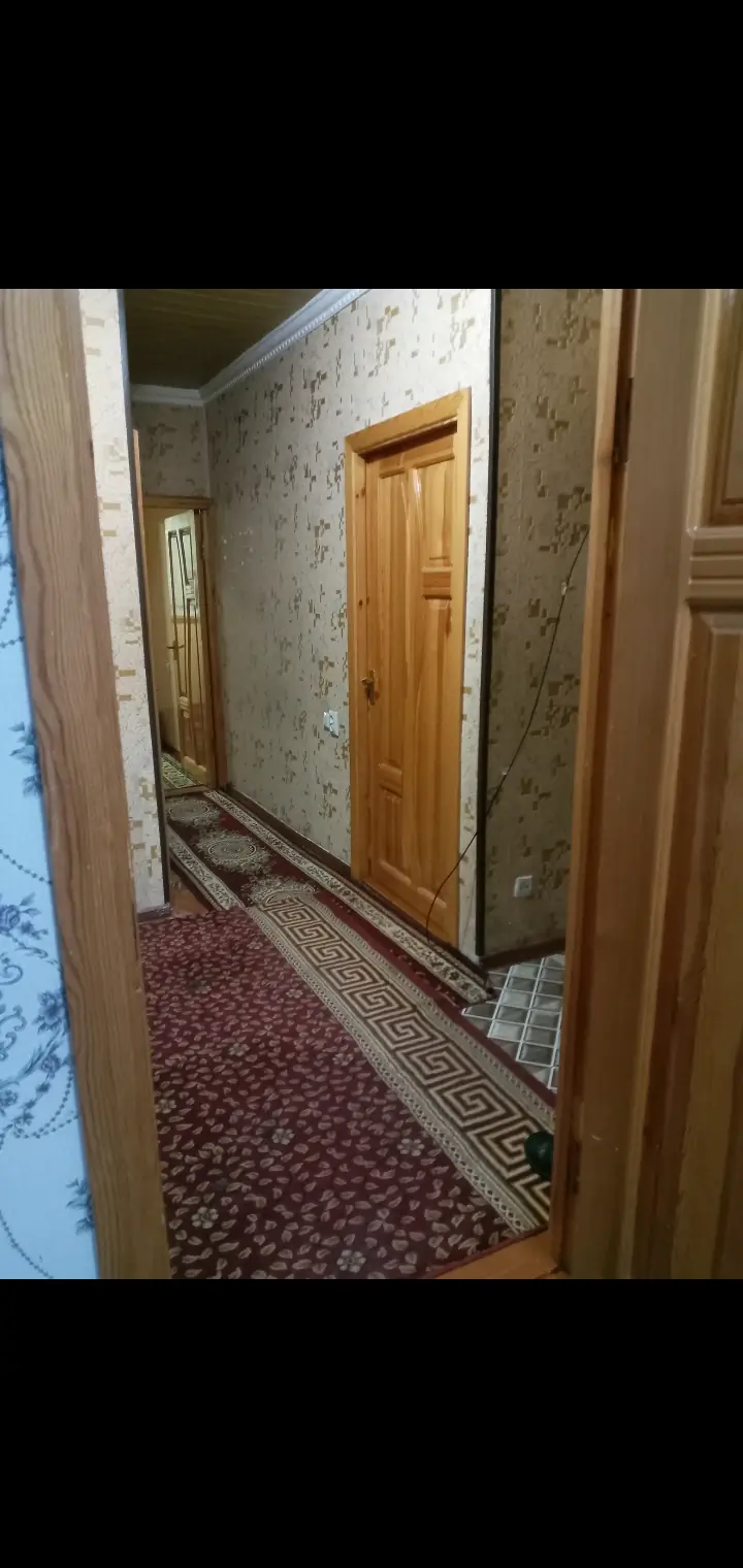 Сдается 2-комнатная квартира − 58 м²