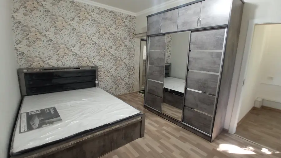 2-комнатная квартира − 33 м², 2/5 этаж