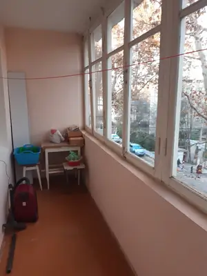 2 xonali kvartira sotiladi − 45 m²