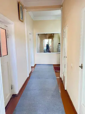 Продается 2-комнатная квартира − 45 м²