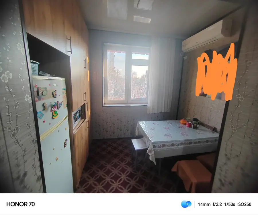 2 xonali kvartira sotiladi − 57 m²