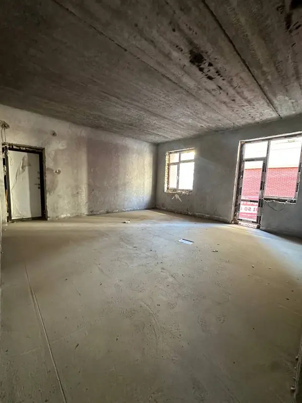 3 xonali kvartira − 90 m², 2/8 qavat