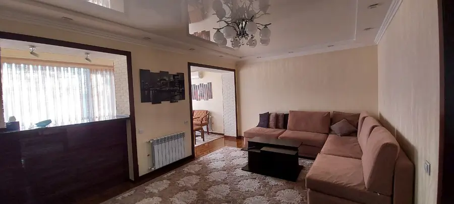2-комнатная квартира − 58 м², 3/4 этаж