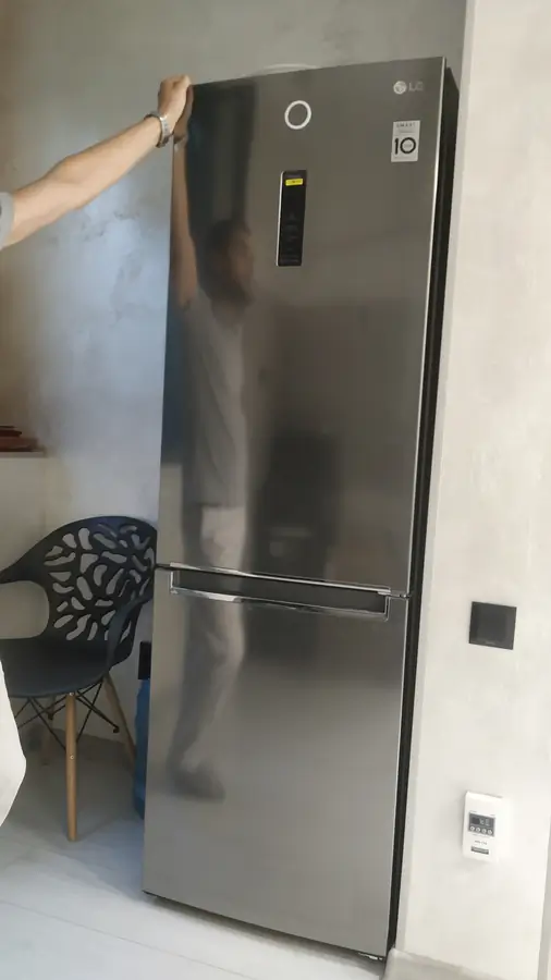 Продается 2-комнатная квартира − 50 м²