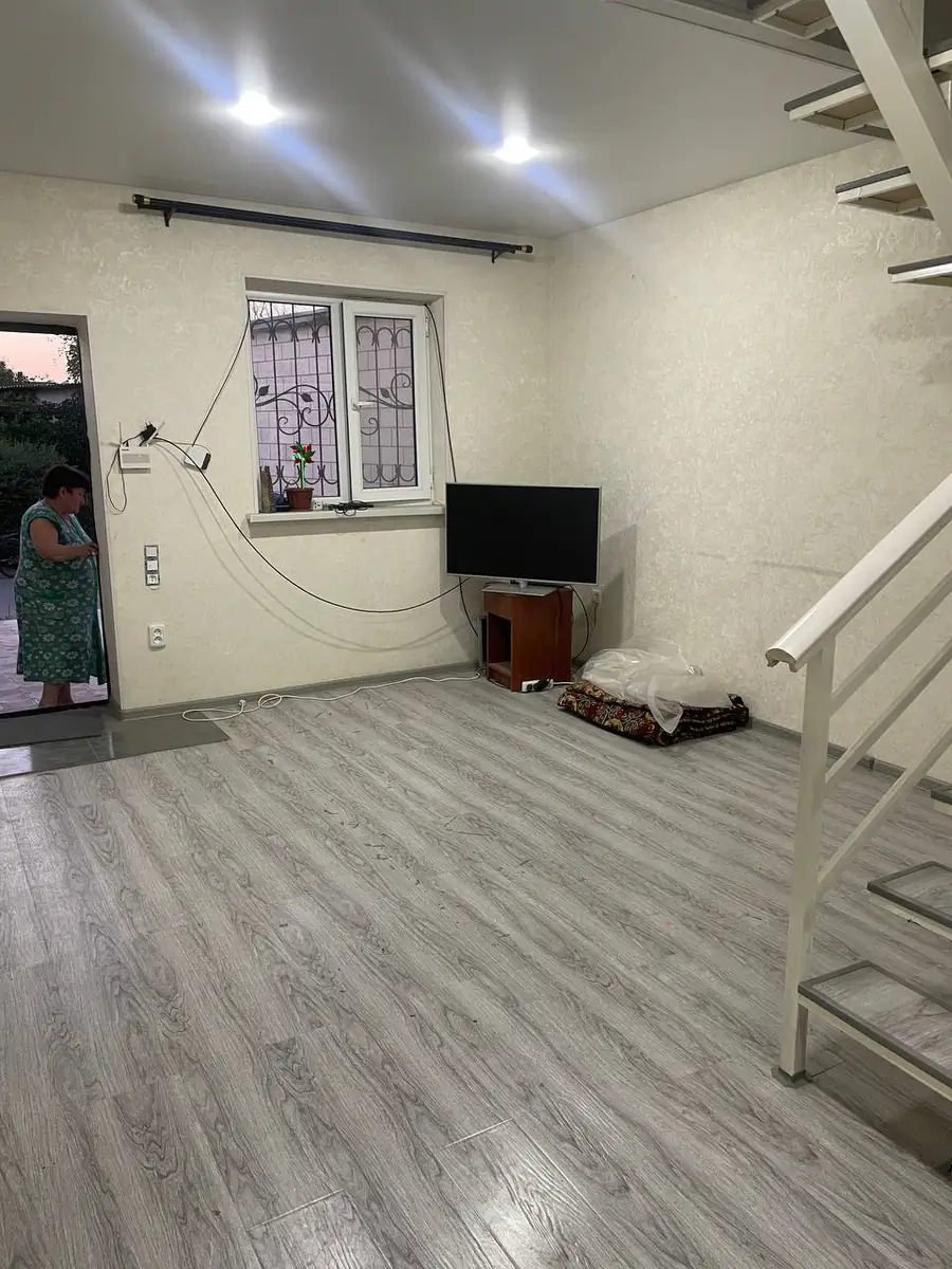 3-комнатная квартира − 66 м², 2/2 этаж
