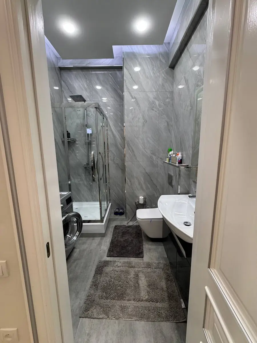 2-комнатная квартира − 60 м², 4/5 этаж
