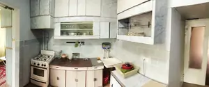 4 xonali kvartira sotiladi − 91.3 m²