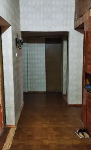 4 xonali kvartira sotiladi − 91.3 m²
