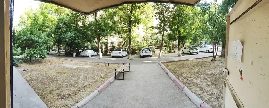 4 xonali kvartira sotiladi − 91.3 m²