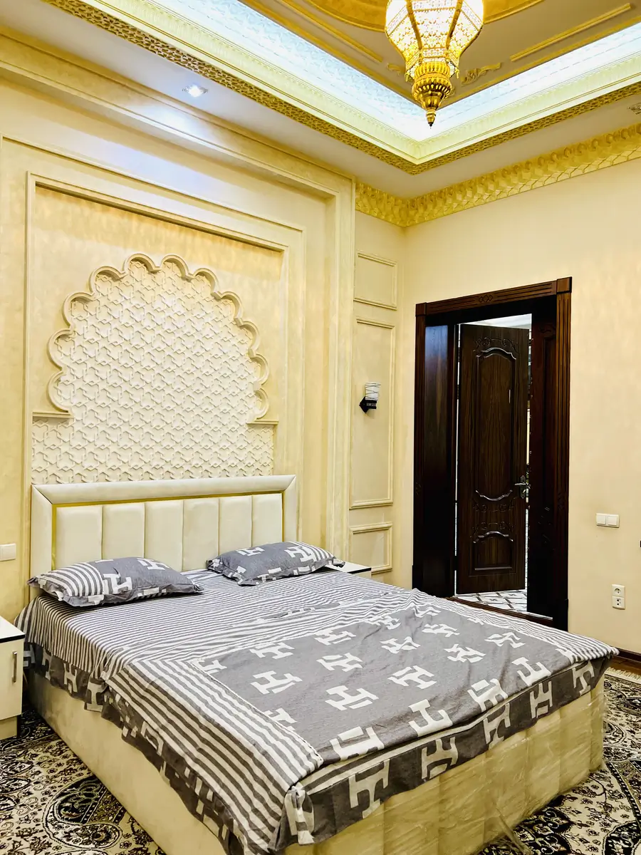 Sutkabay 3 qavatli uy − 350 m²