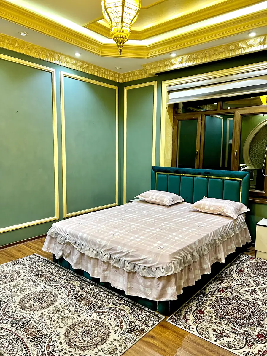 Sutkabay 3 qavatli uy − 350 m²