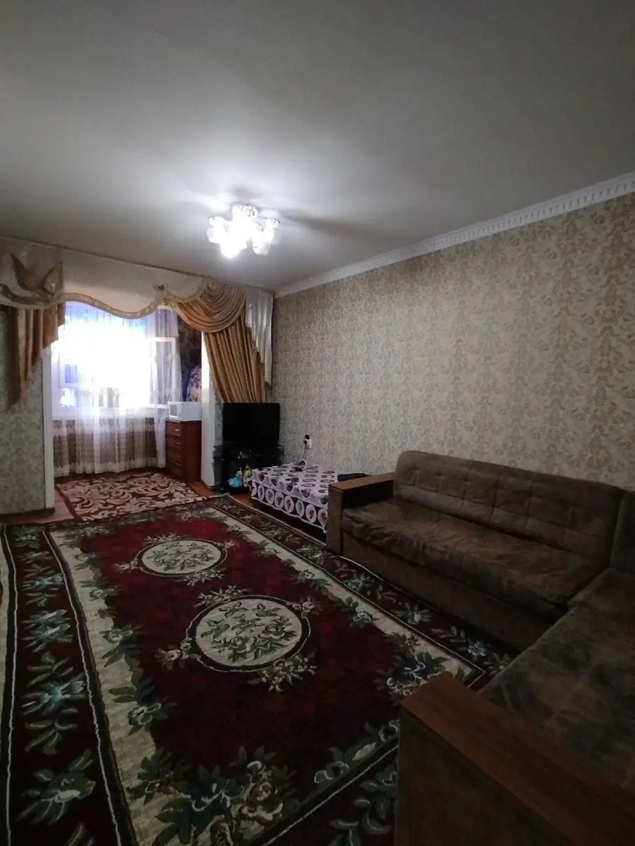 3-комнатная квартира − 63 м², 1/4 этаж