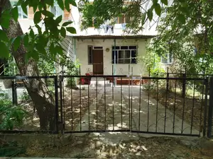 3 xonali kvartira sotiladi − 63 m²