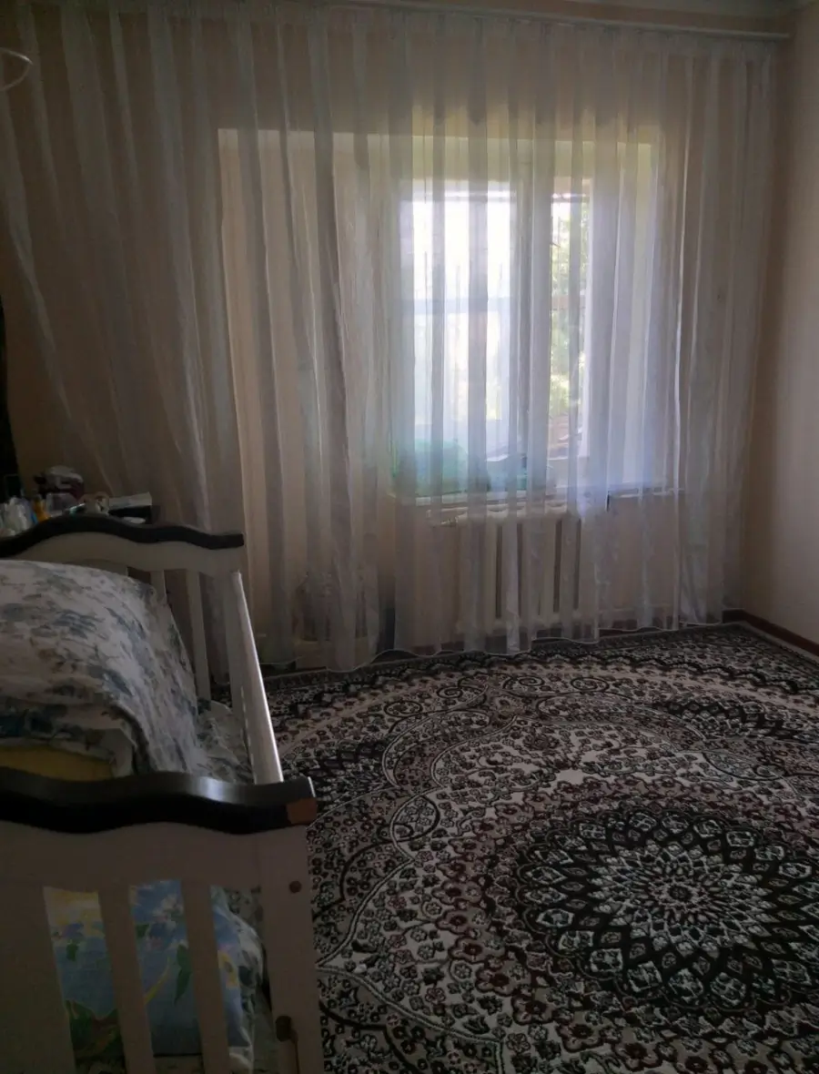 4-комнатная квартира − 120 м², 4/4 этаж