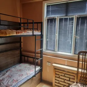 Более 5-комнатная квартира − 90 м², 5/9 этаж