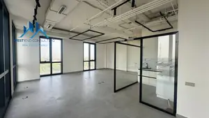 Ijaraga ofis − 172 m²